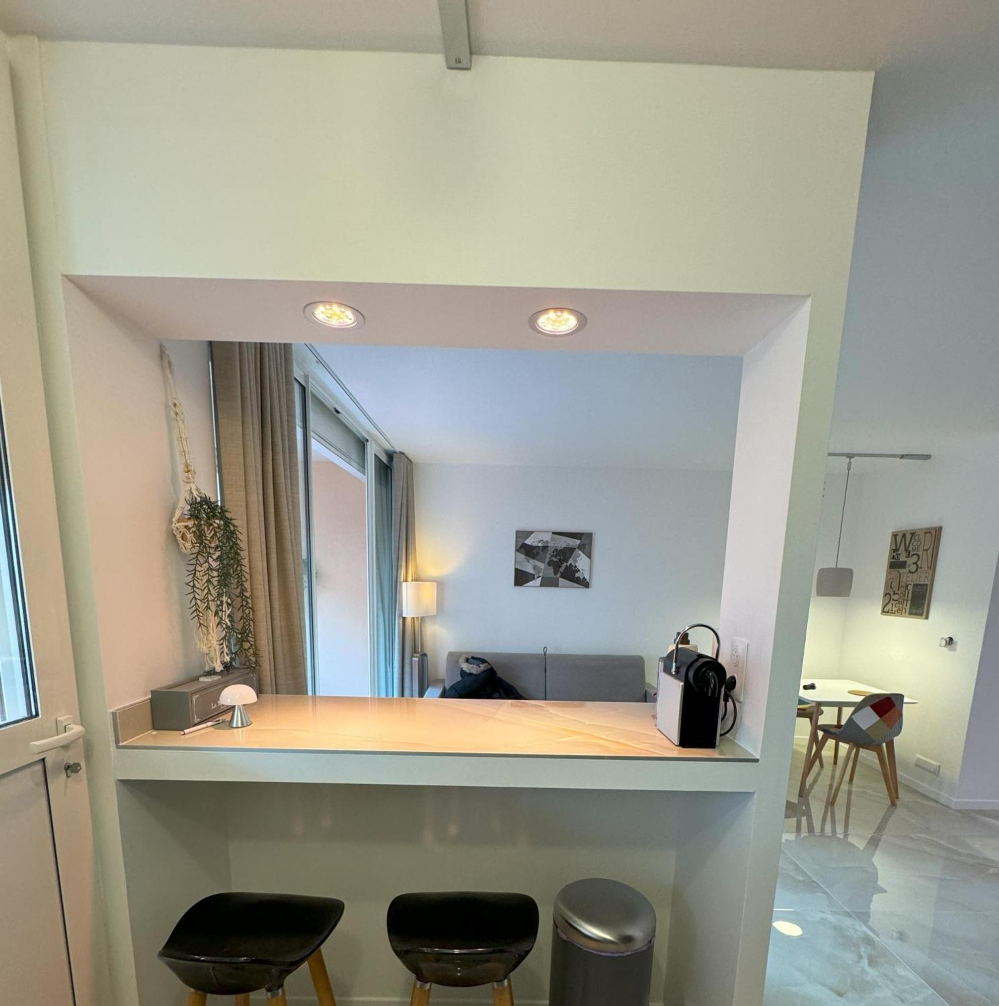 Studio Climatise 600M De La Plage 滨海卡涅 外观 照片