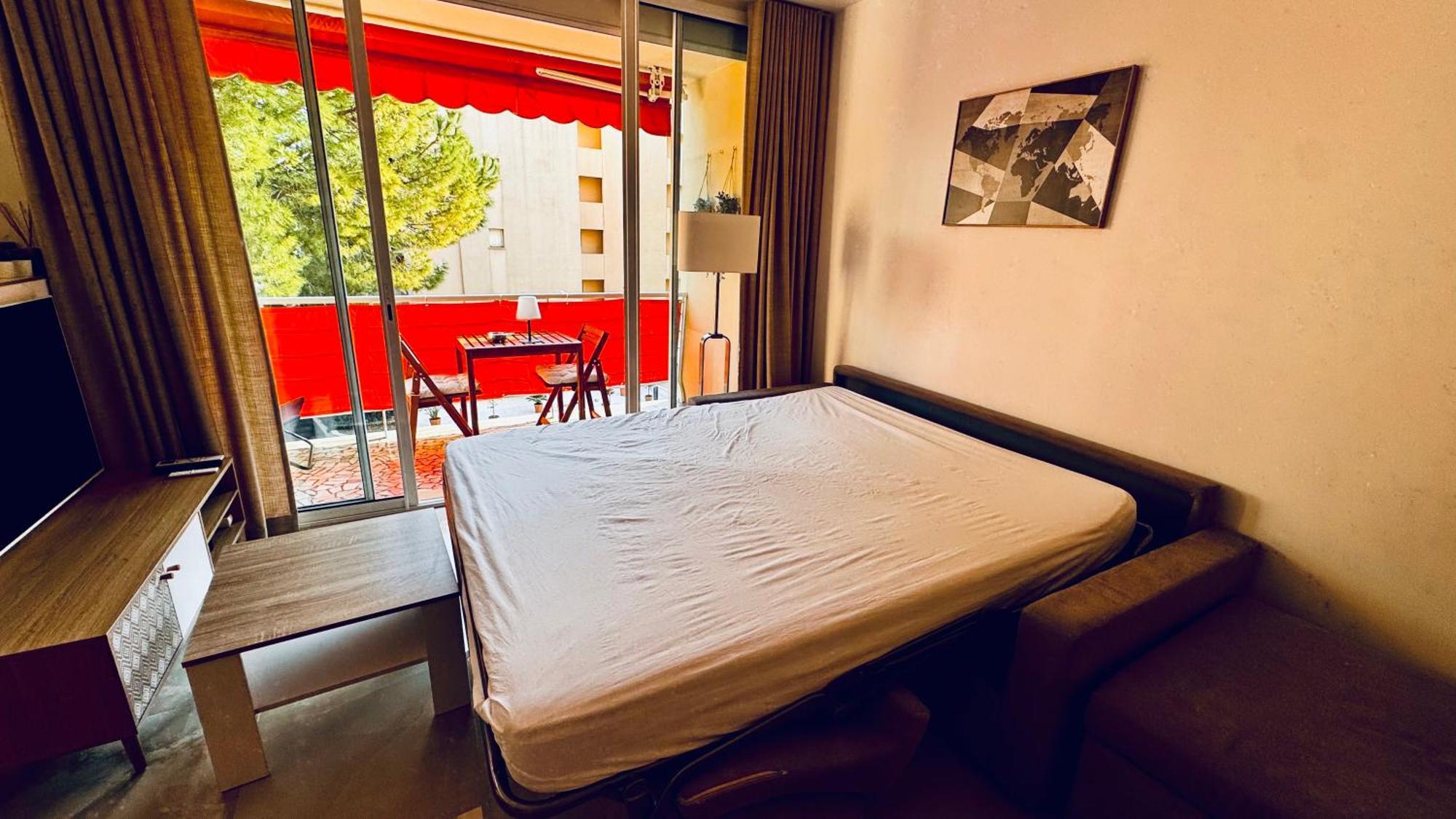 Studio Climatise 600M De La Plage 滨海卡涅 外观 照片